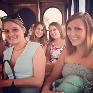 Meet your Posher, Laurie